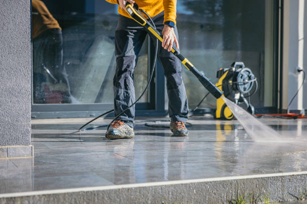 Animal Enclosure Cleaning in Kapaau, HI